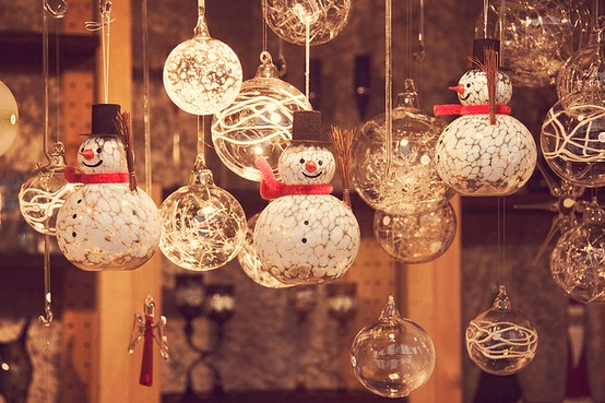 Decorazioni Natalizie X Negozi.Come Decorare Il Tuo Mercatino Dell Usato Per Natale